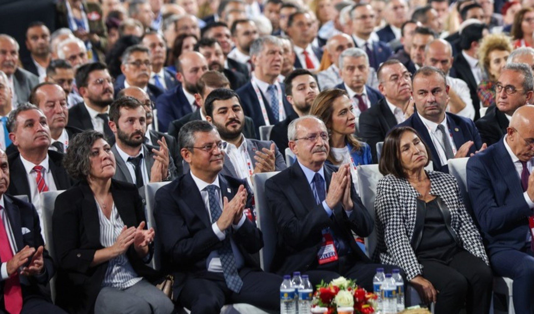 Kılıçdaroğlu'na anket şoku: Seçmen de unuttu! Kılıçdaroğlu'na anket şoku: Seçmen de unuttu!