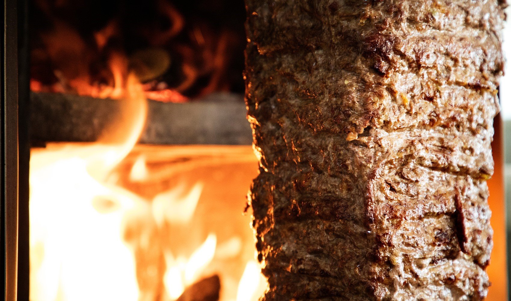 Bursa'da döner fiyatları cep yakıyor: Kebapçı İskender'de dönerin kilosu 7000 TL'yi buldu