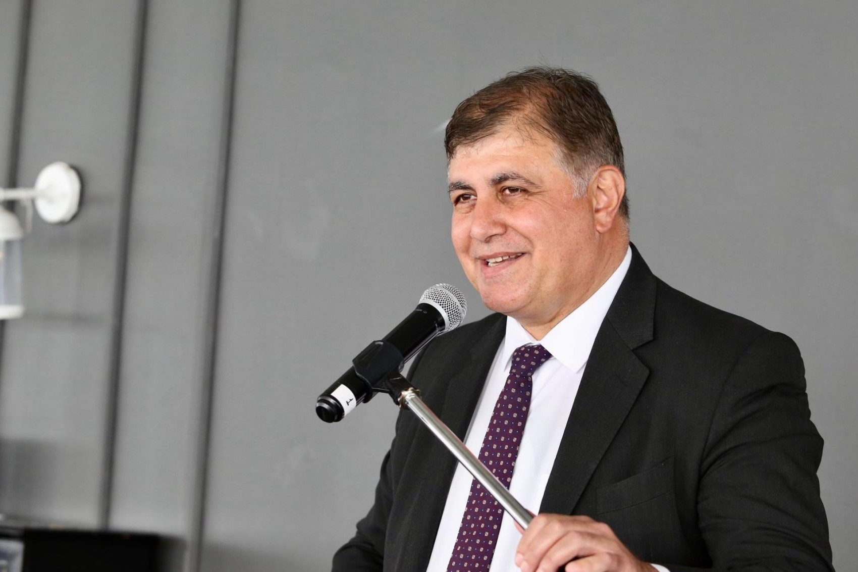 Cemil Tugay-DİSK savaşı! Düşük maaş iddialarını yanıtladı: 'Gerçekten yeter'