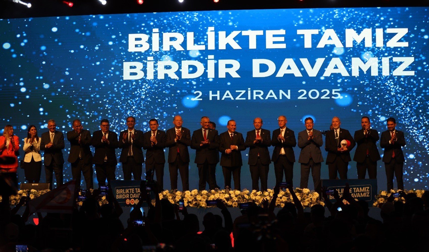 KKTC'de koalisyondaki üç parti, Cumhurbaşkanı Tatar'ın adaylığına destek verdi