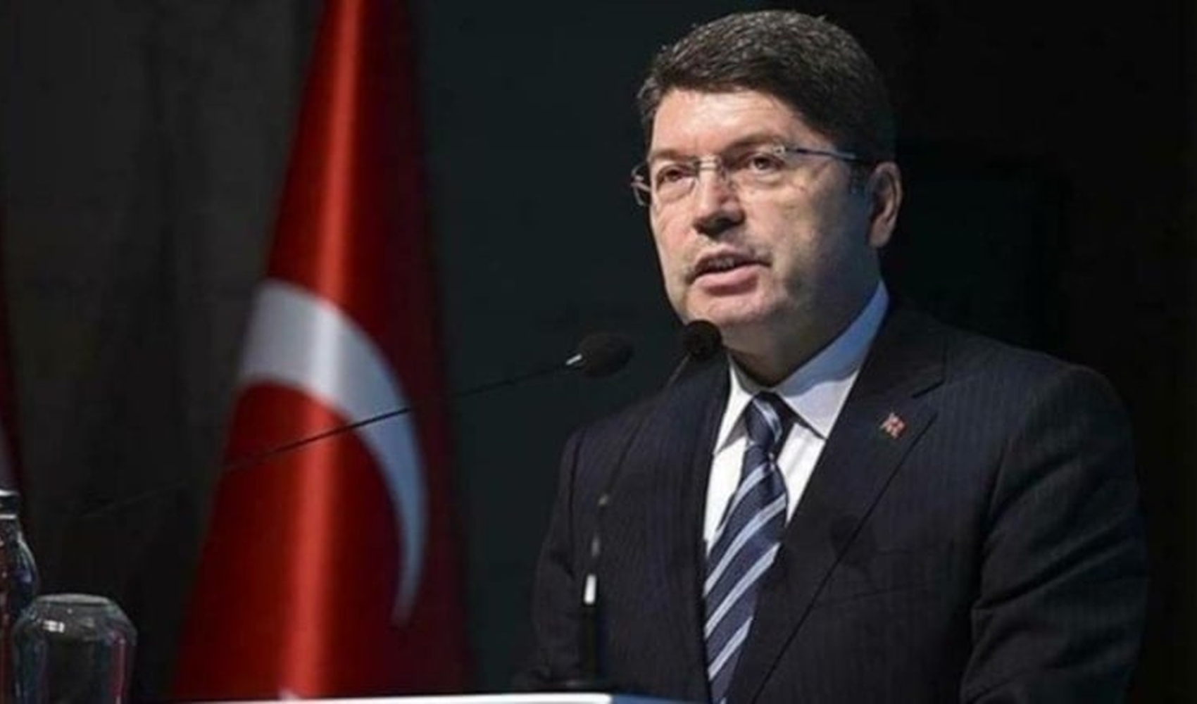 Leman dergisine dini değerlere hakaretten soruşturma açıldı