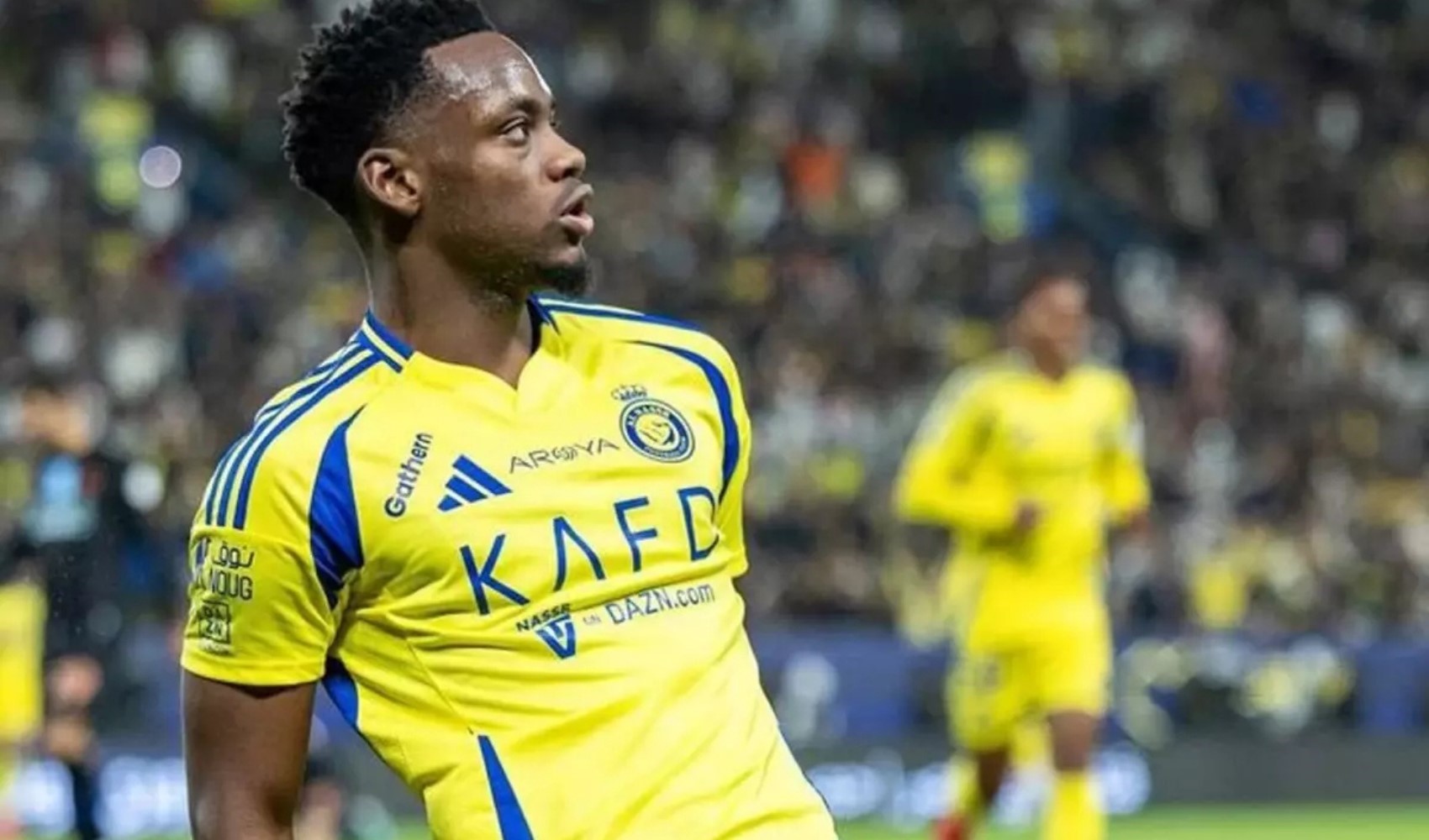 Fenerbahçe Jhon Duran transferini bitirdi: Osimhen kızdırıyor! Fenerbahçe Jhon Duran transferini bitirdi: Osimhen kızdırıyor!