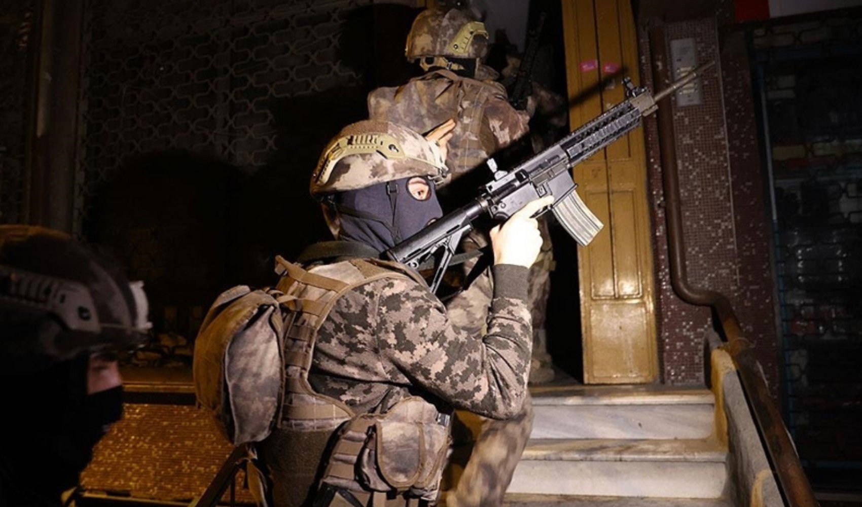 12 ilde dolandırıcılık operasyonu