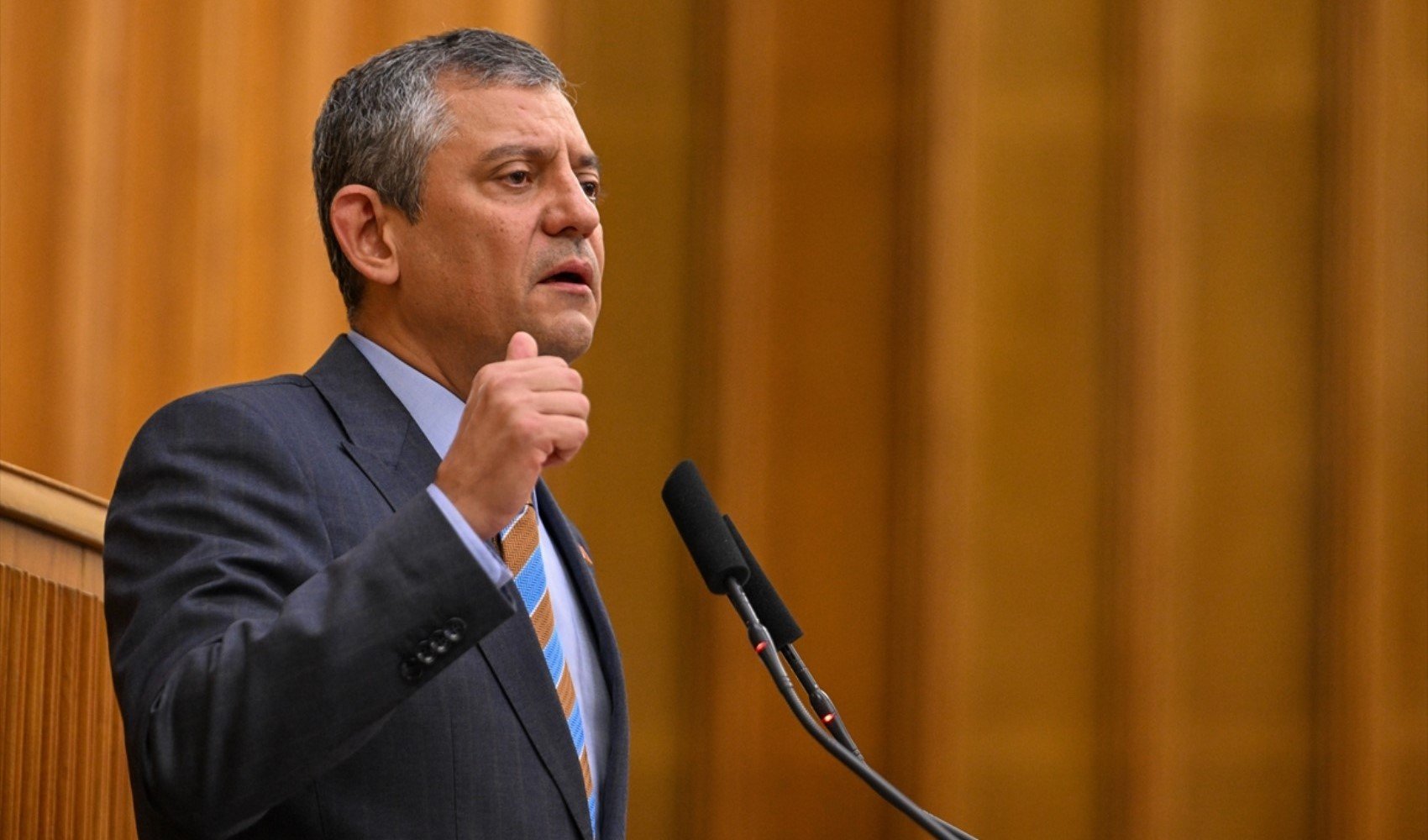 CHP kurultay davasının ertelenmesinin ardından Özgür Özel'den ilk açıklama geldi