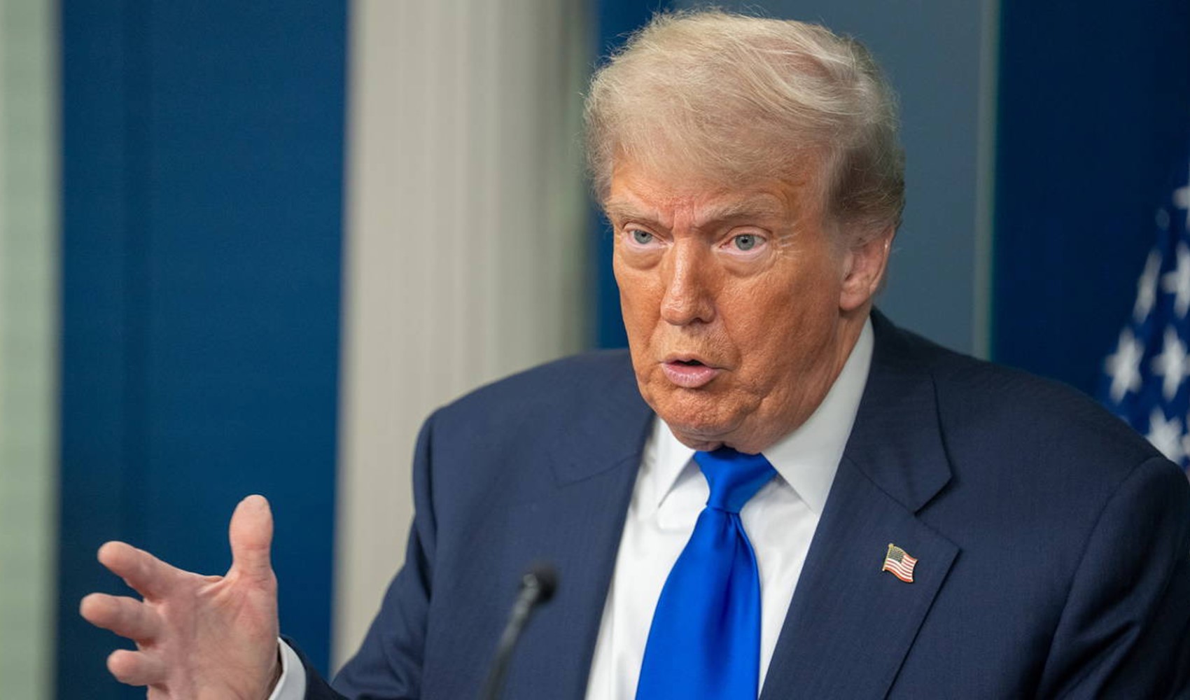 Beyaz Saray: Trump, Suriye’ye yaptırımları kaldıran kararname imzalayacak