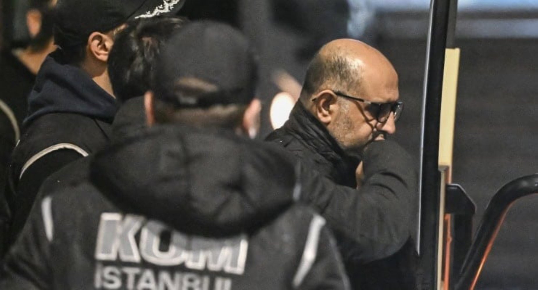 CHP'li belediyelere yönelik 4 ayrı soruşturmada 22 tutuklama! 14 kişi adli kontrolle serbest