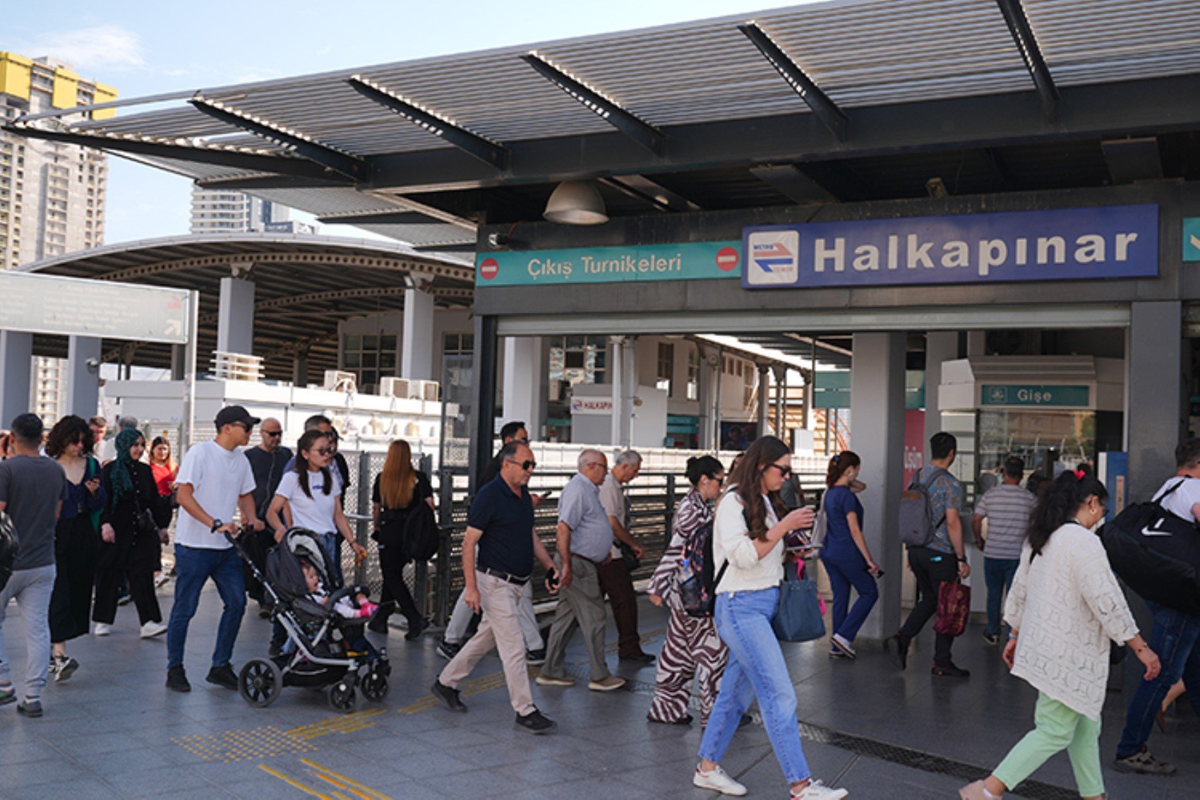 İzmir’deki grevde yeni gelişme: Sandıklar kurulacak