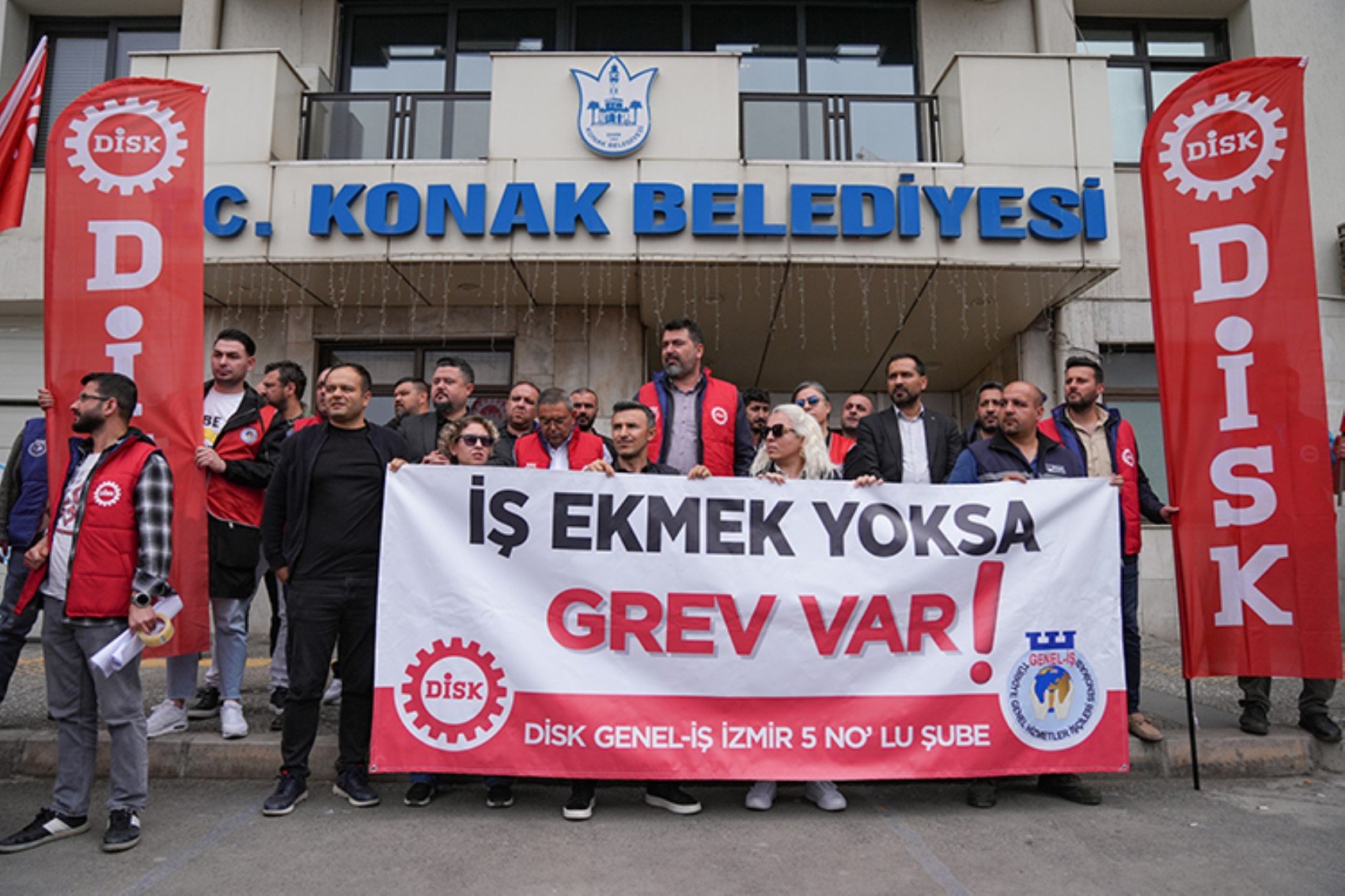 İzmir’deki grevde yeni gelişme: Sandıklar kurulacak