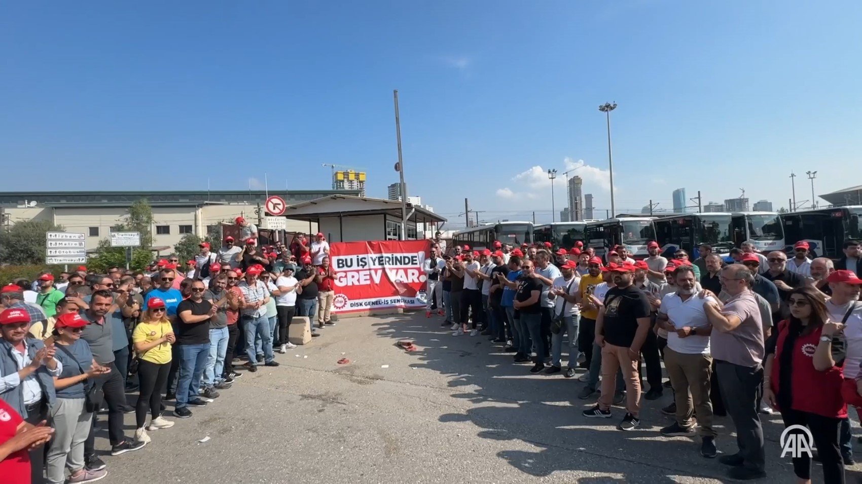 İzmir’deki grevde yeni gelişme: Sandıklar kurulacak