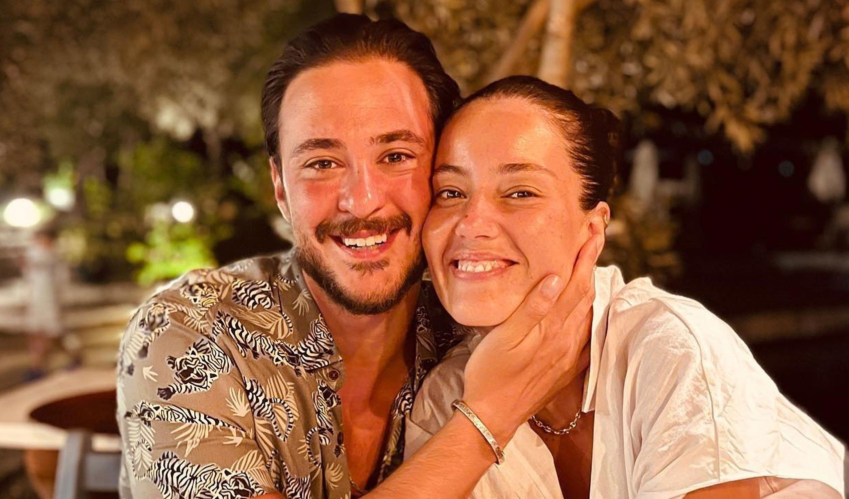 Pelin Akil, Anıl Altan'la boşandıklarını açıkladı: 'Karı koca olarak yollarımızı ayırdık'