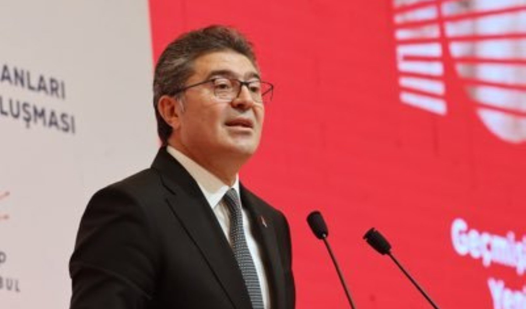 CHP'li Aytekin'den Ömer Çelik'e sert yanıt! 'İlk seçimde muhalefet olacaksınız'