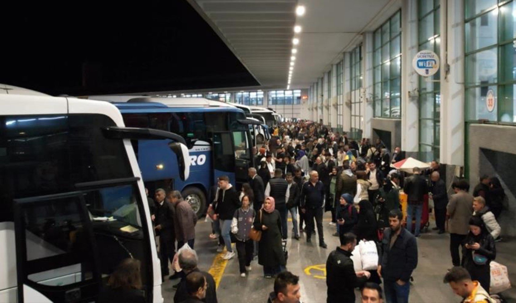 AŞTİ’de Bayram yoğunluğu: Ek seferler ve güvenlik önlemleri artırıldı