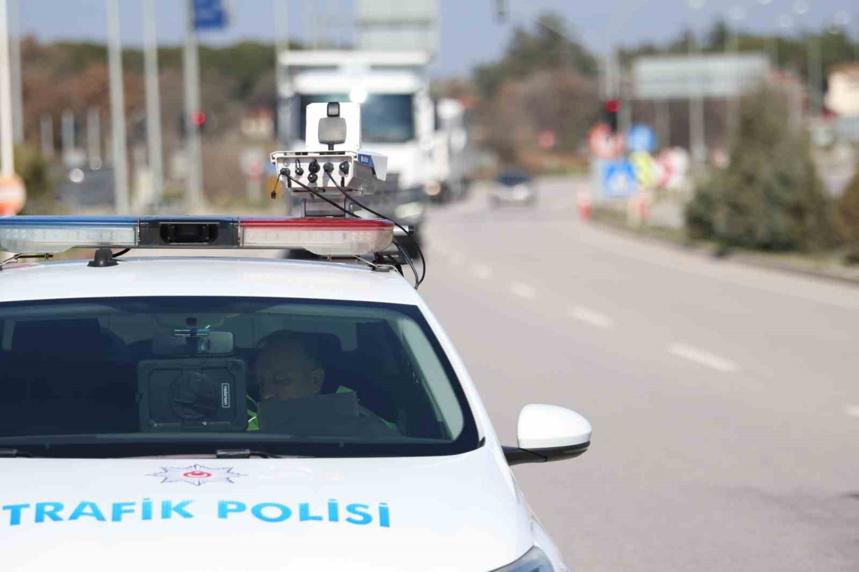 Trafik cezalarının kaynağı: Bu cihazdan kaçmak mümkün mü?