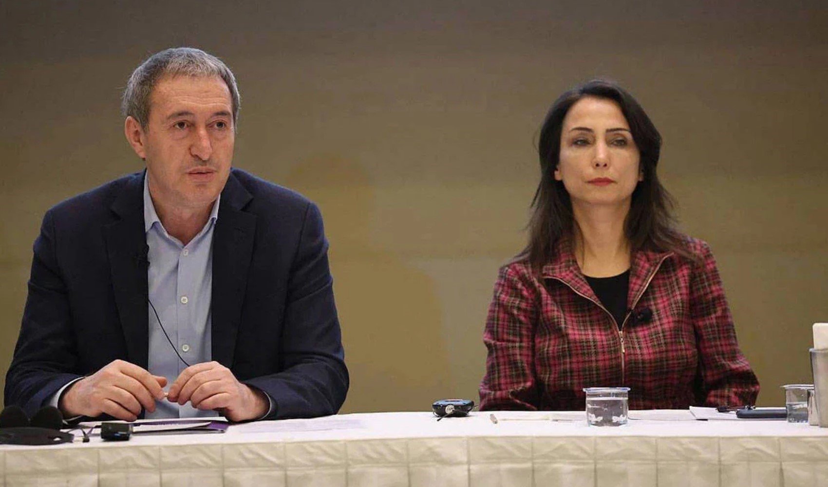 DEM Parti’de bayram: Hatimoğulları ve Bakırhan’dan liderlere bayram tebriği