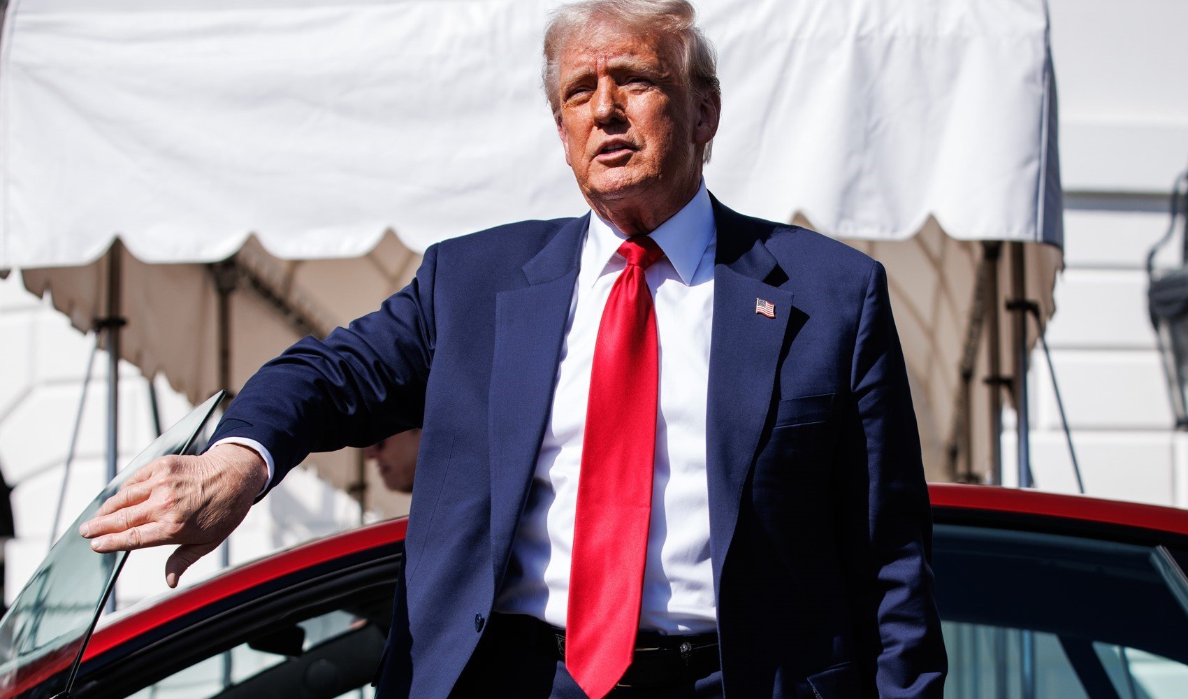 Trump: Musk aklını kaçırmış