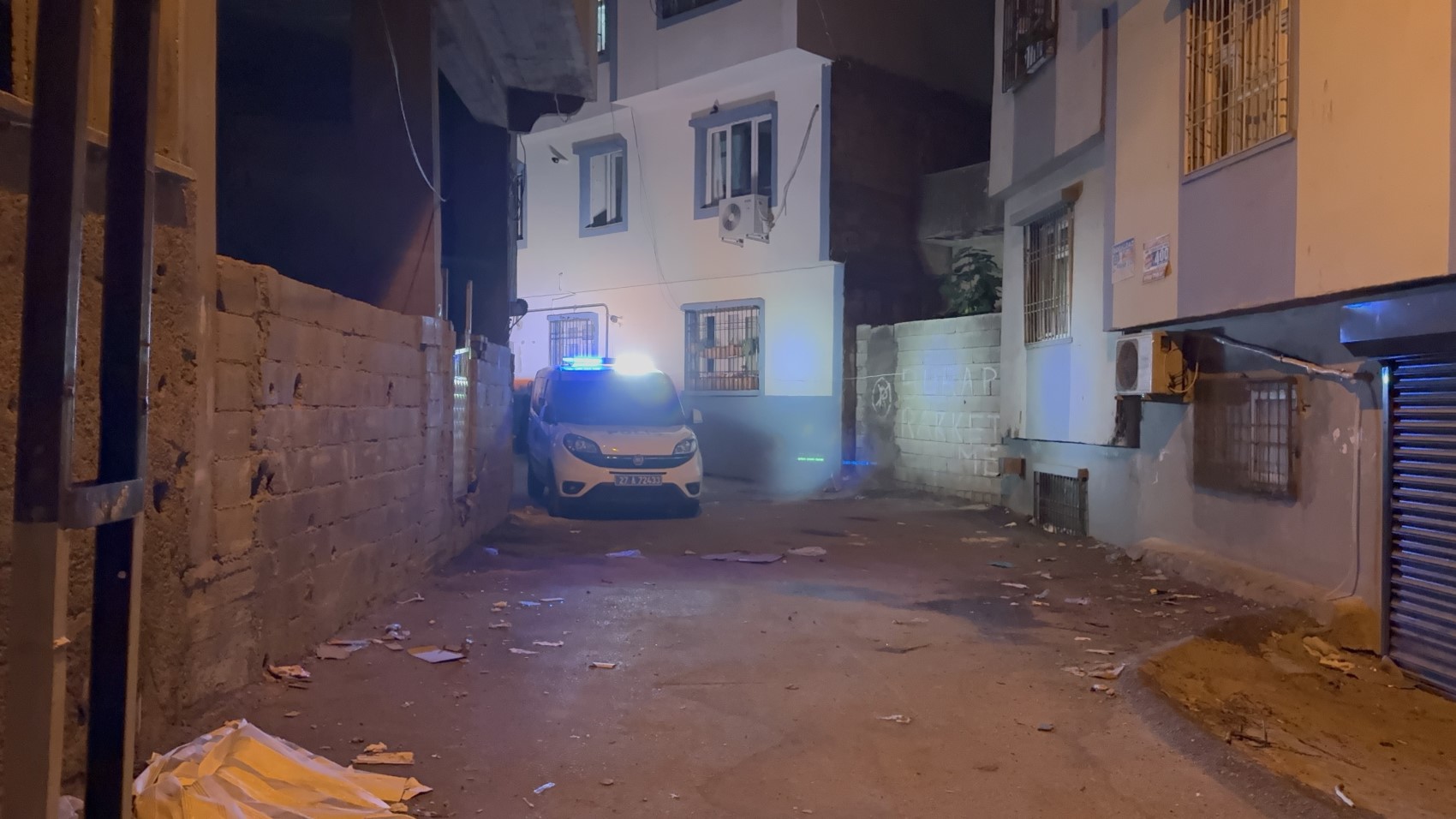 Anne ve kızı kilitli bir odada ölü bulundu