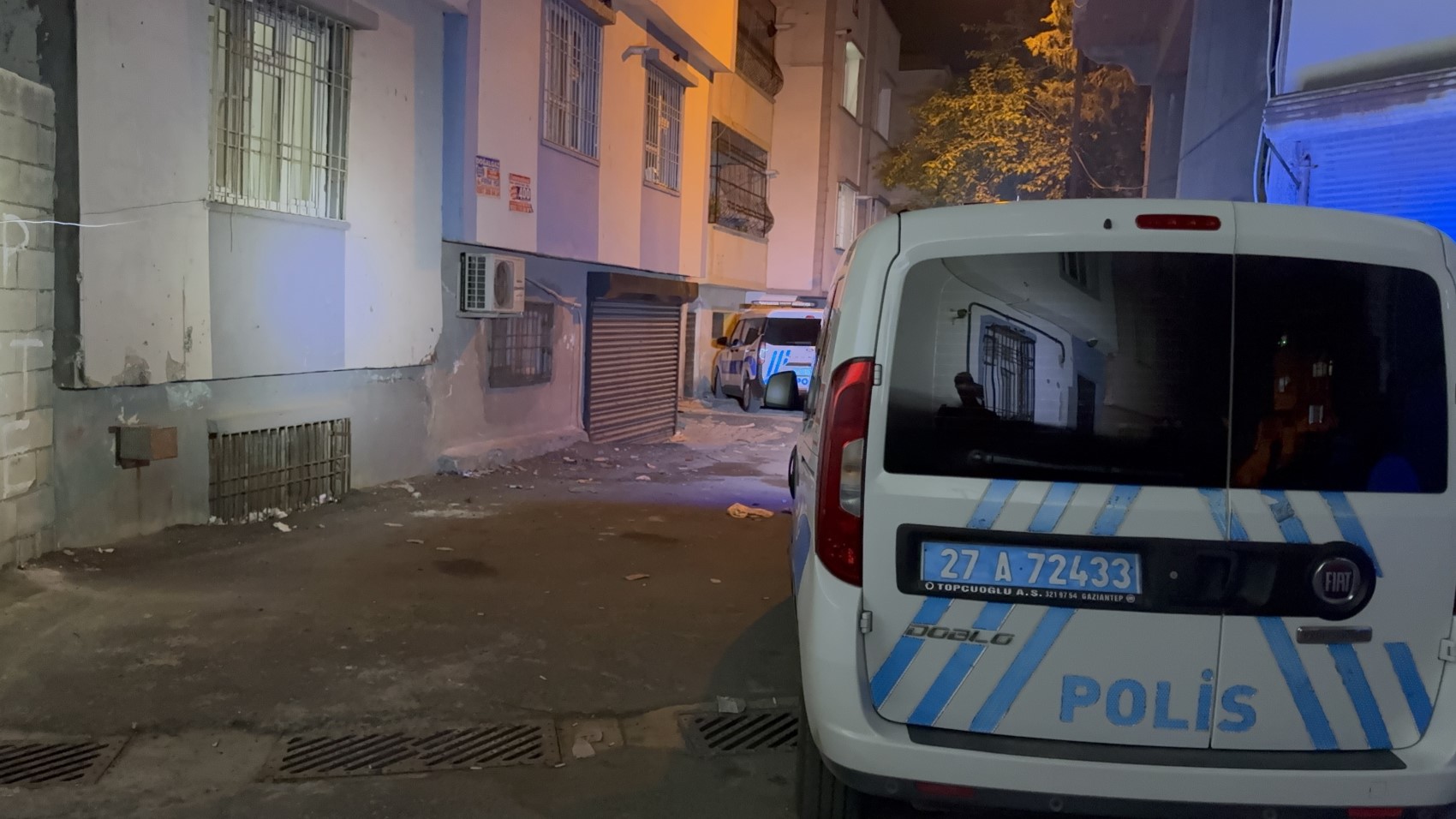Anne ve kızı kilitli bir odada ölü bulundu
