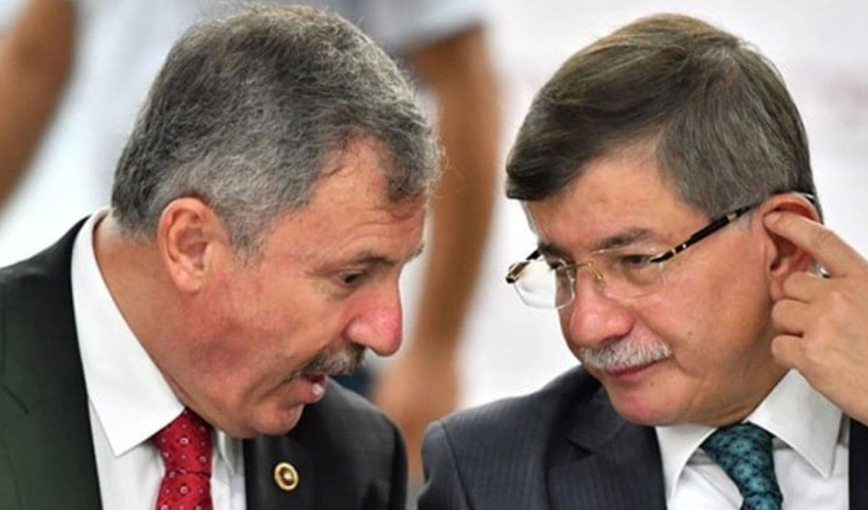 Selçuk Özdağ geçmişteki 'evet' oyundan dolayı pişmanlık duyuyor