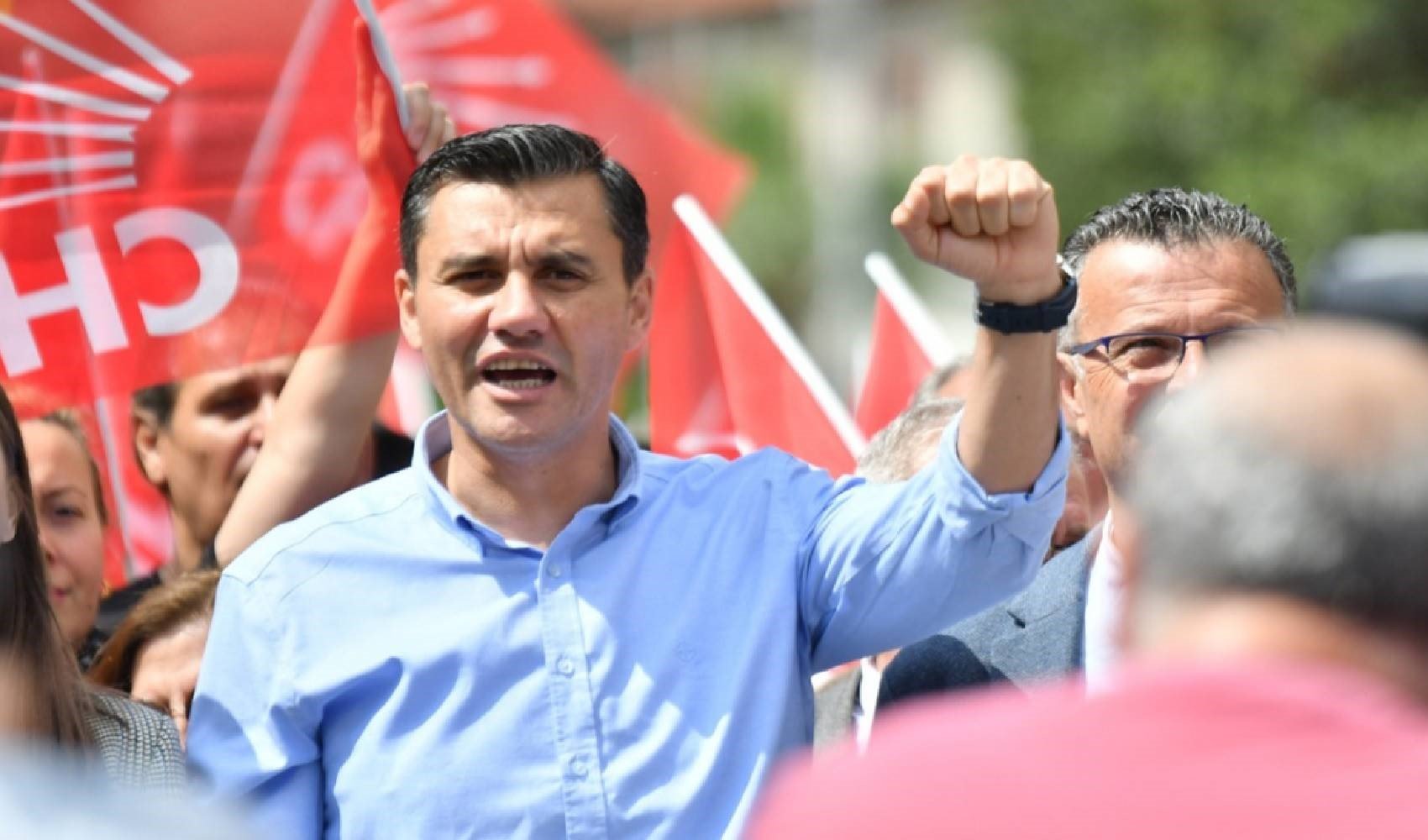 Hayatını kaybeden Ferdi Zeyrek kimdir? İşte Ferdi Zeyrek’in biyografisi, siyasi kariyeri ve görevleri...