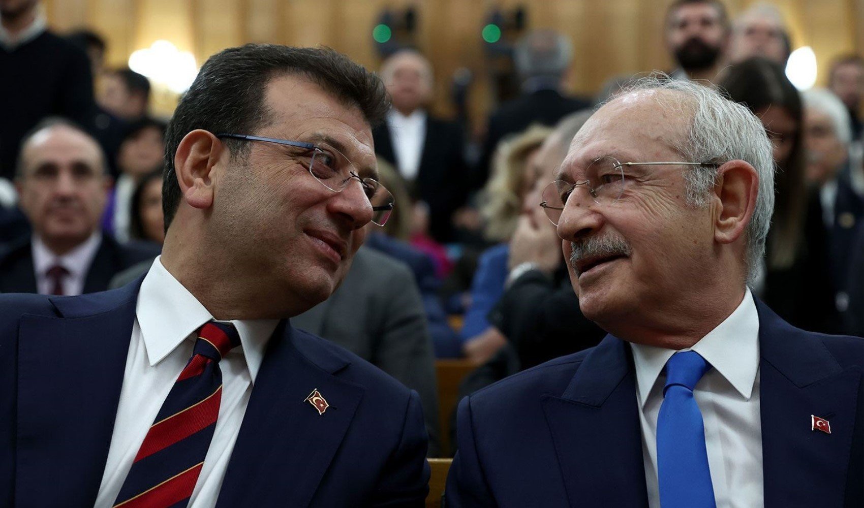 İmamoğlu ve Kılıçdaroğlu’nun kurultay konuşması ortaya çıktı İmamoğlu ve Kılıçdaroğlu’nun kurultay konuşması ortaya çıktı