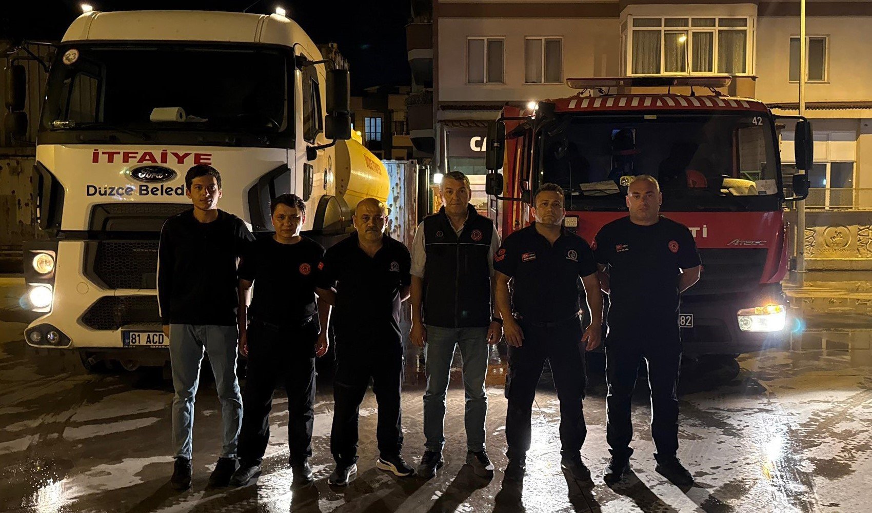 Düzce İtfaiyesi İzmir’e yola çıktı
