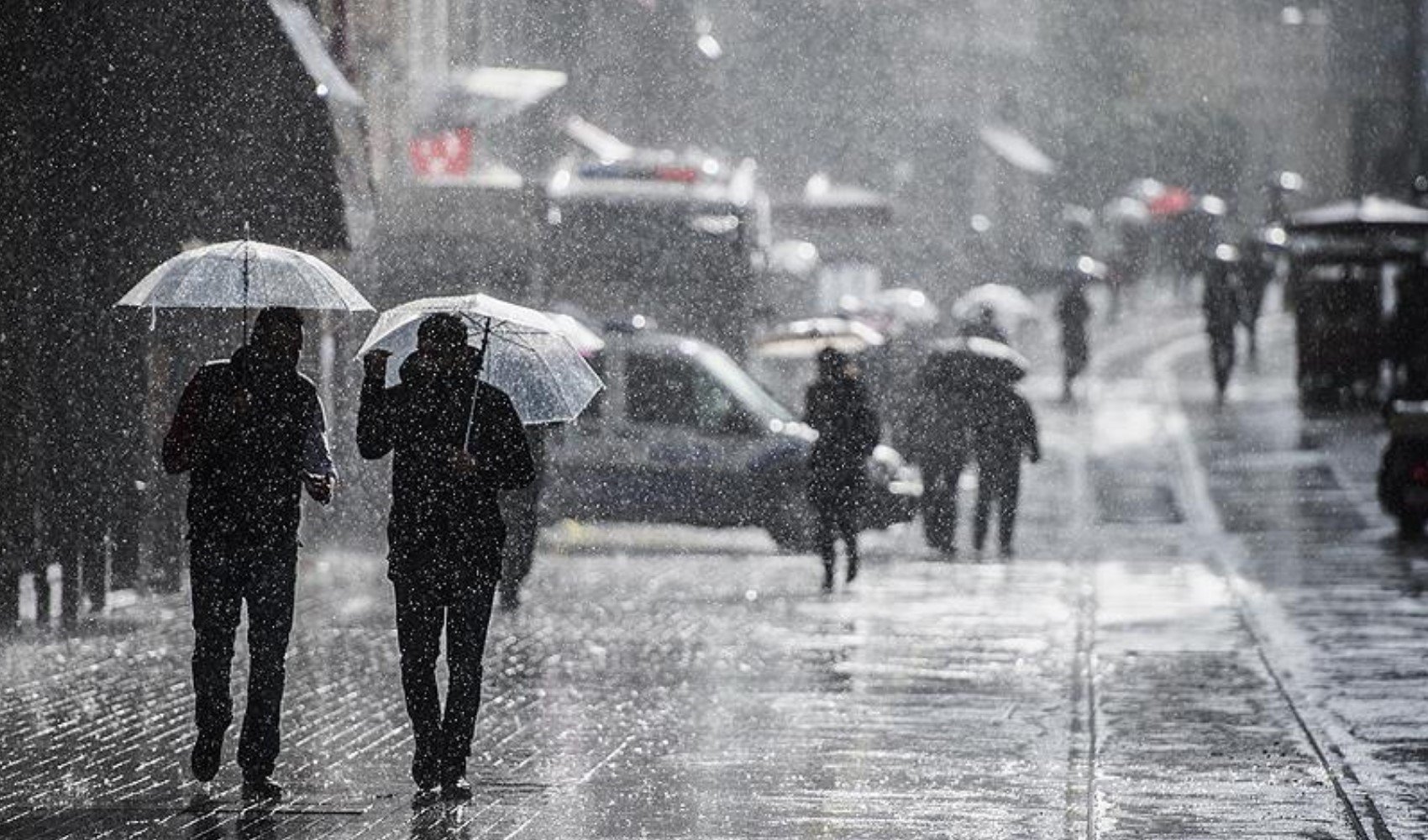 2 bölge için kritik uyarı: Kuvvetli rüzgar ve sağanak geliyor