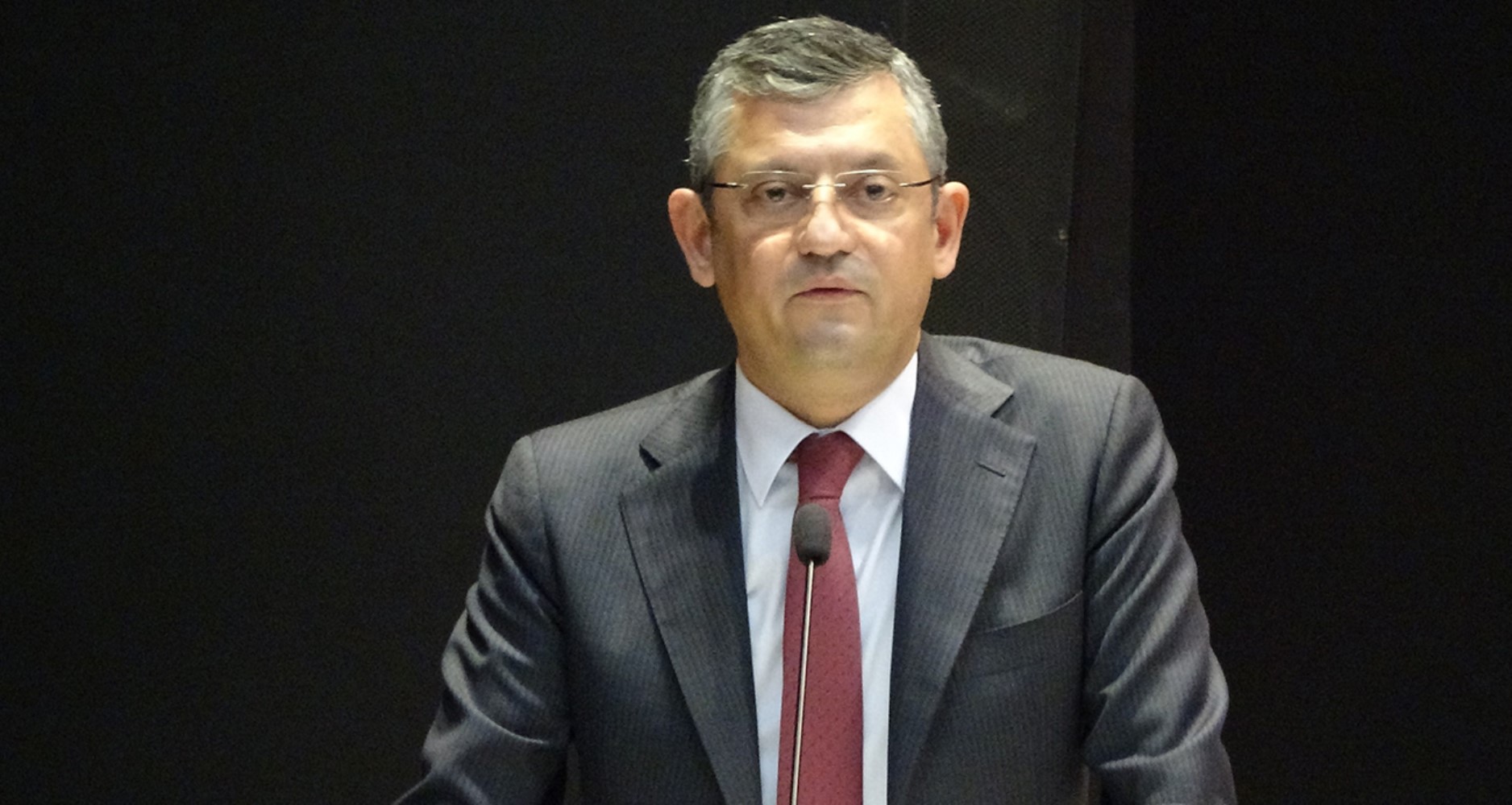 CHP Genel Başkanı Özel'den 'boğazlayasım geldi' tepkisi: Başkanlara sert uyarı