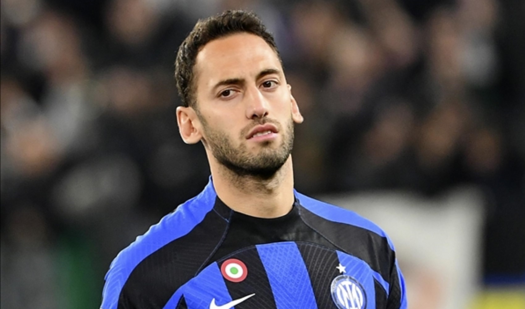 Hakan Çalhanoğlu'ndan Galatasaray'a kötü haber