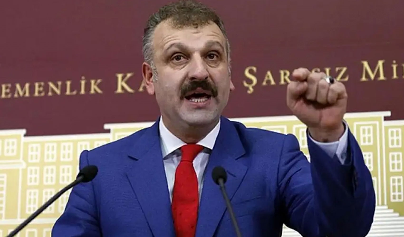 Erdoğan'ın başdanışmanı Oktay Saral'ın hedefinde bu kez Kabine'deki bakan var! 'Milletin ruhundan kopmuş'