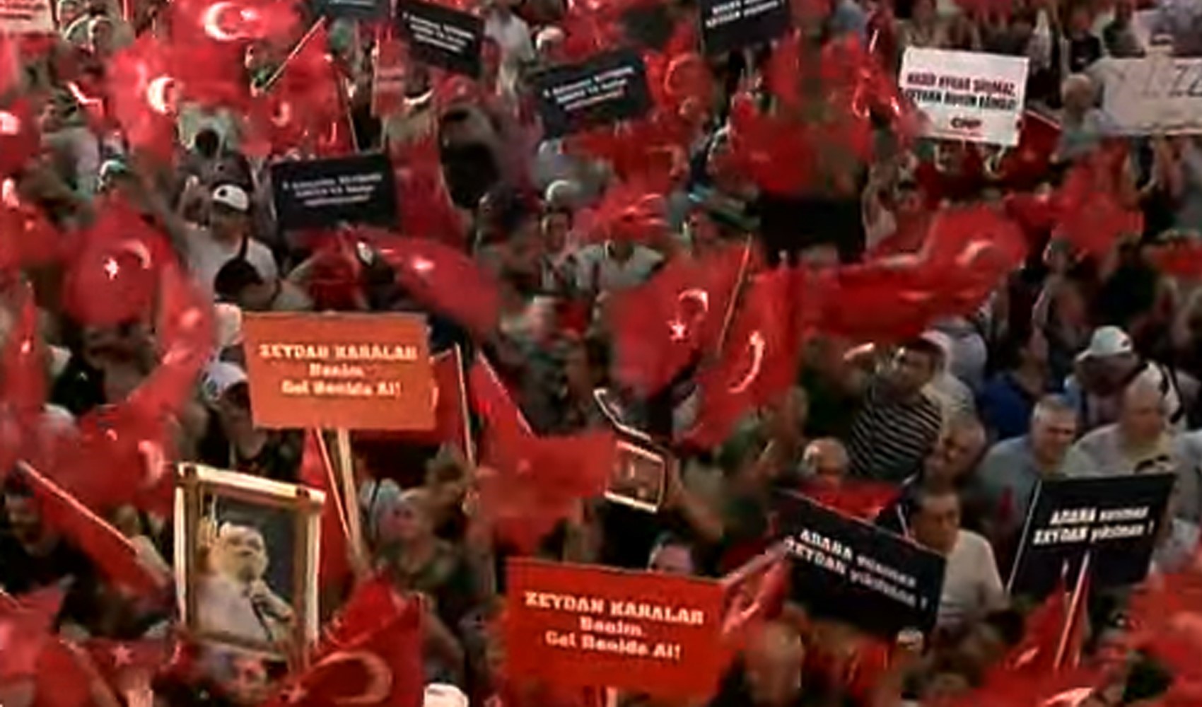 CHP, Zeydan Karalar için Adana'da: Karalar'dan mesaj CHP, Zeydan Karalar için Adana'da: Karalar'dan mesaj
