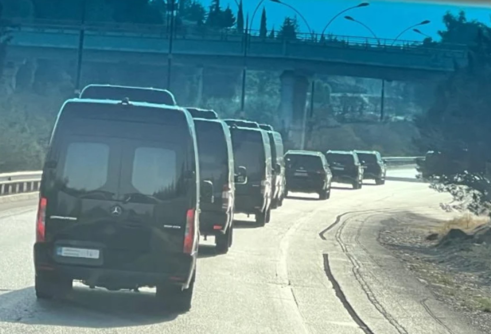 PKK'dan sembolik silah bırakma! İlk terörist grup silahları yakarak imha etti: İşte ilk görüntüler