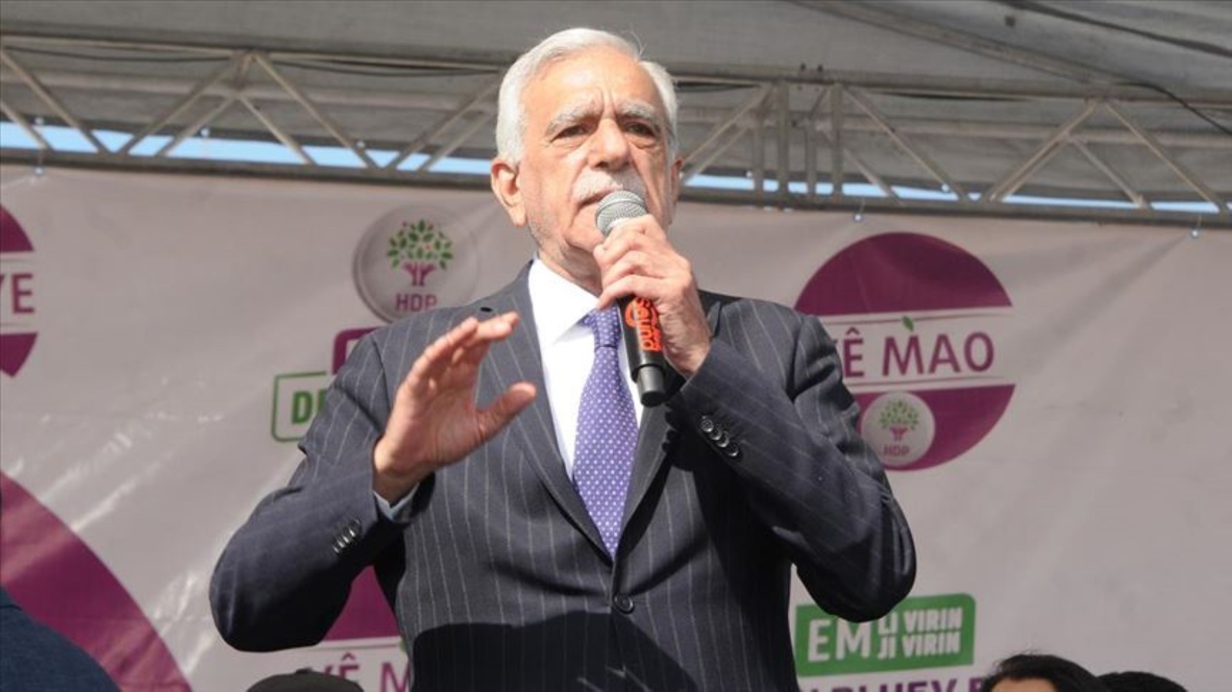 Yerine kayyum atanmıştı: Ahmet Türk 'göreve iade mi' edilecek? 'CHP'li Belediyelere kayyum atanırken...'