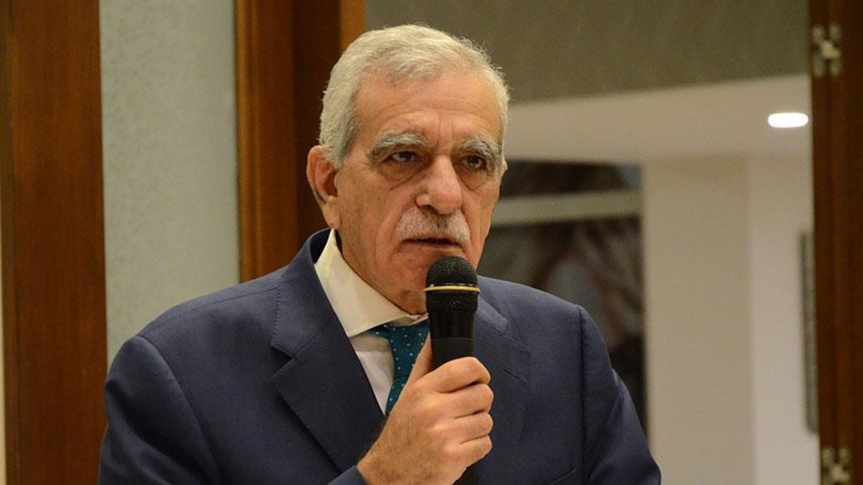 Yerine kayyum atanmıştı: Ahmet Türk 'göreve iade mi' edilecek? 'CHP'li Belediyelere kayyum atanırken...'