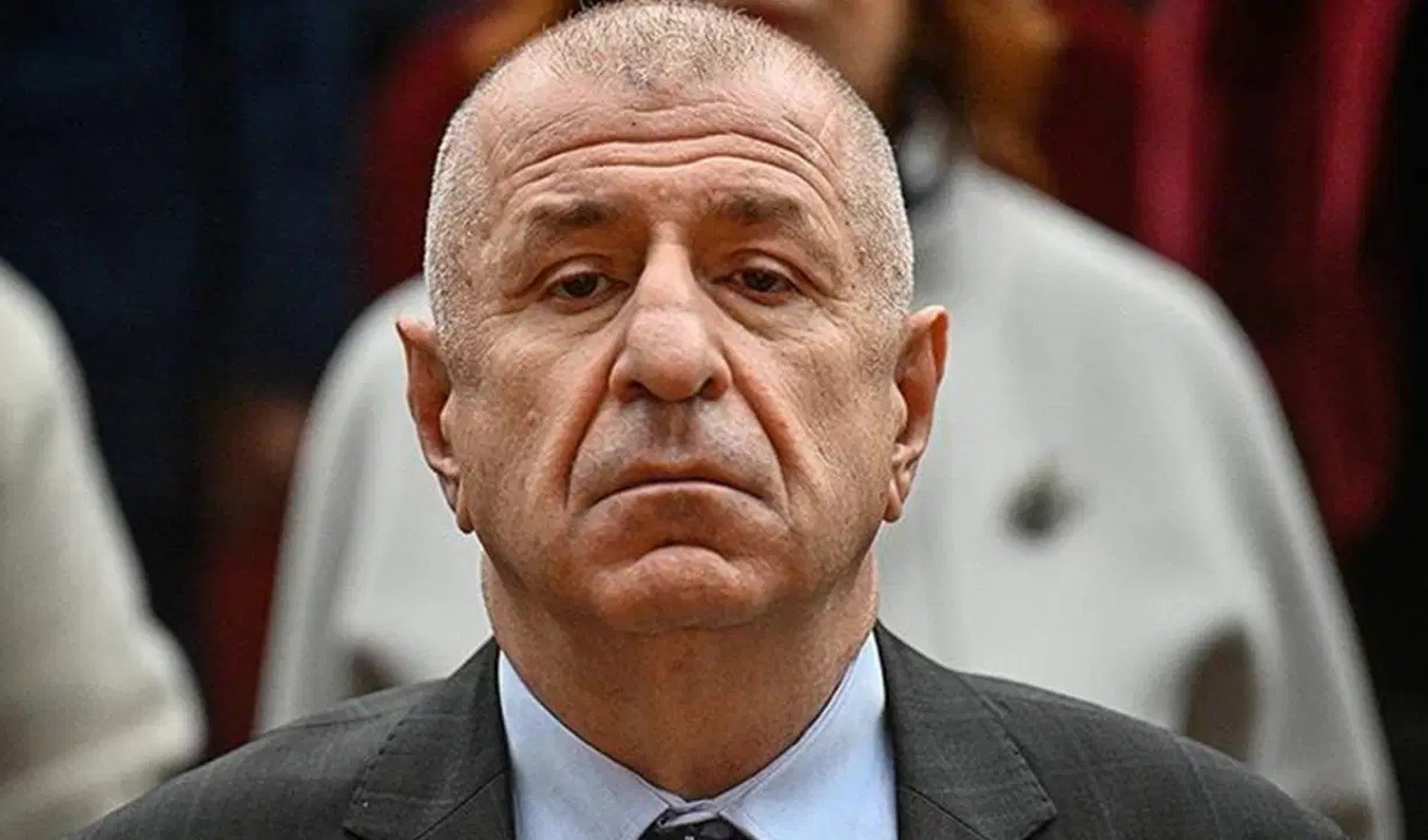 Ümit Özdağ'dan Erdoğan'ın 'DEM Parti' sözleri sonrası gündeme oturacak Öcalan iddiası! Ümit Özdağ'dan Erdoğan'ın 'DEM Parti' sözleri sonrası gündeme oturacak Öcalan iddiası!