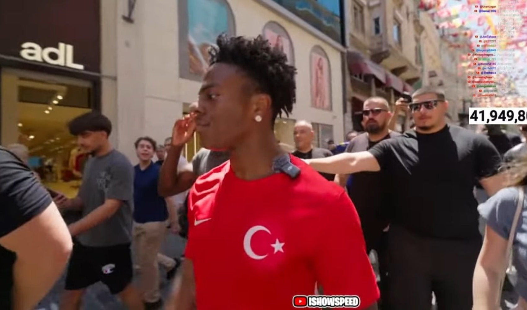 Ünlü yayıncı IShowSpeed, Galata Kulesi'nde dil engeliyle karşılaştı