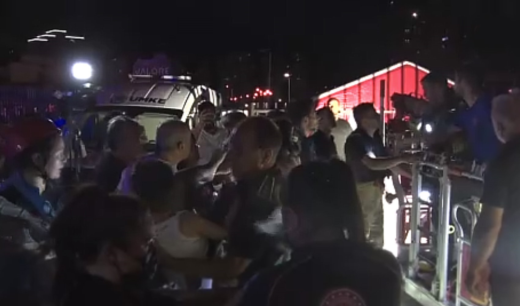 26 katlı binada yangın 26 katlı binada yangın