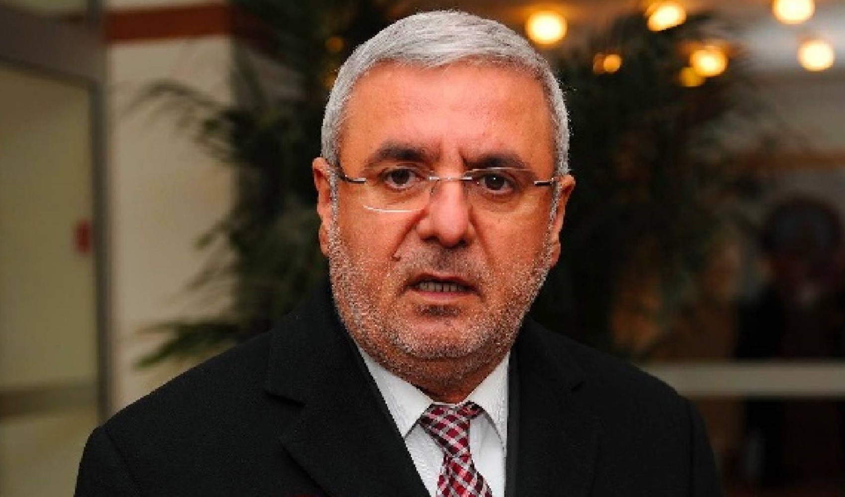 AKP'li Mehmet Metiner'den PKK'lı teröristlere 'terörist' denmesine tepki: 'Dün dünde kaldı'