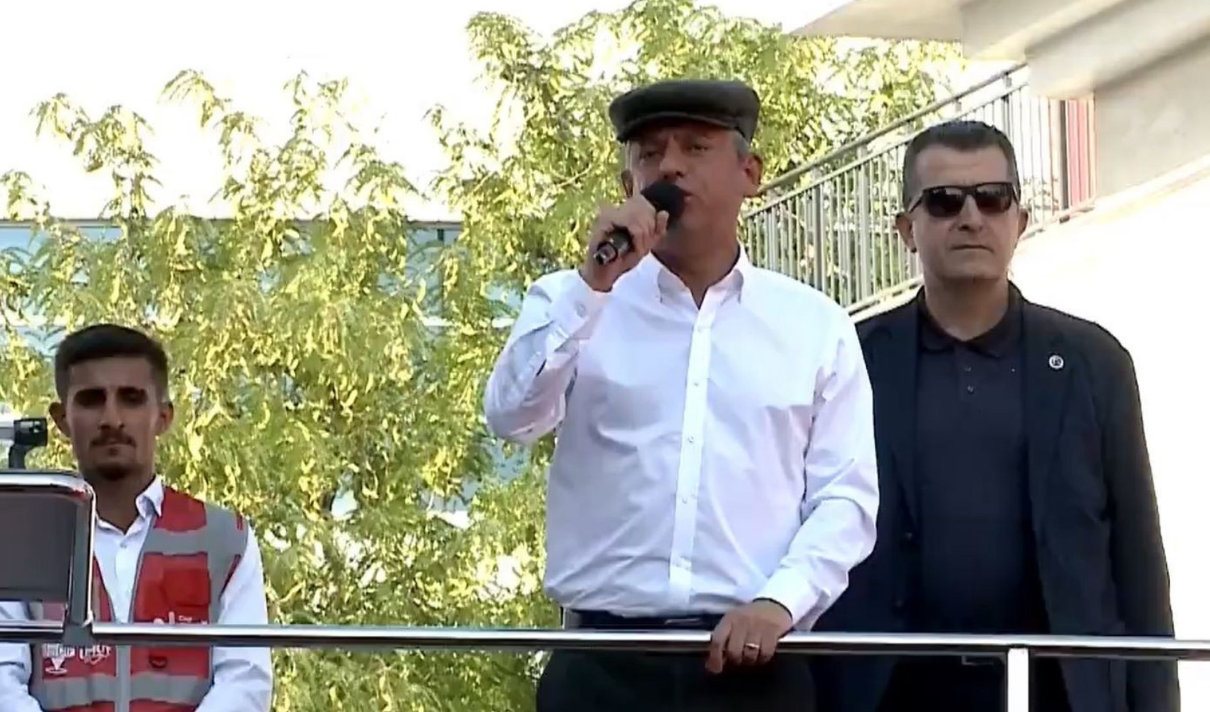 SON DAKİKA... CHP'nin 'Millet İradesine Sahip Çıkıyor' mitingleri sürüyor: 'Kazanana kadar meydanlardayız!'