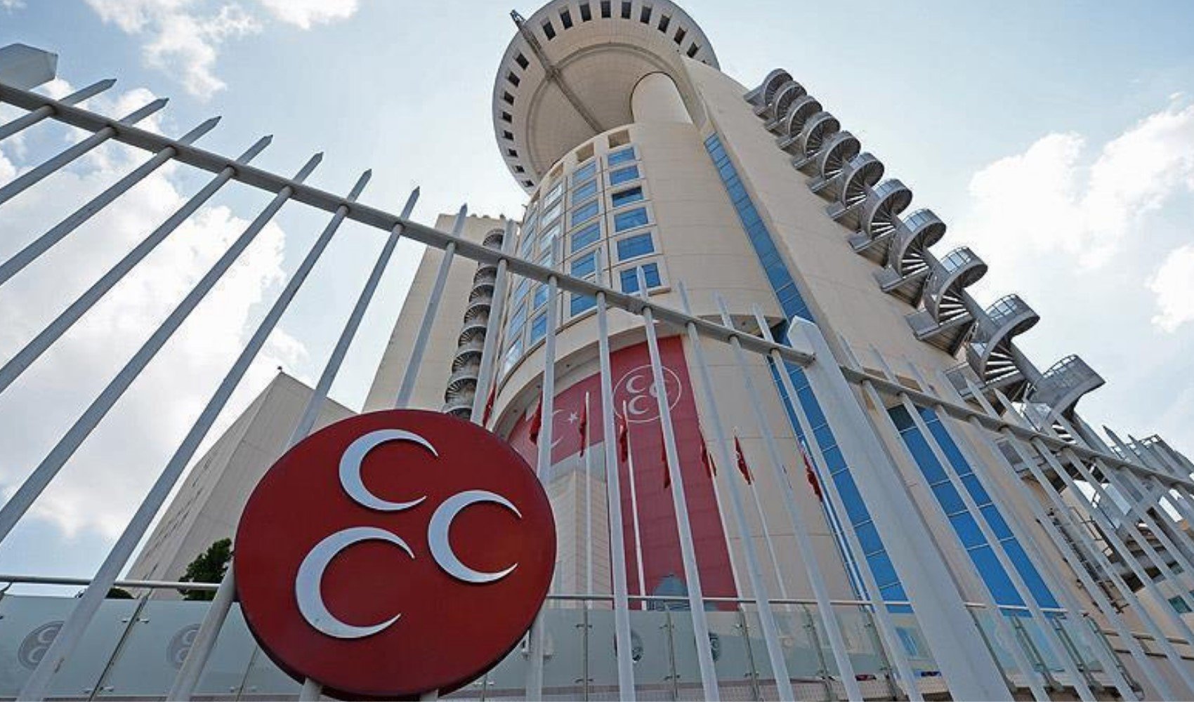 Yeni açılım süreci MHP'de rahatsızlık yaratmaya devam ediyor Yeni açılım süreci MHP'de rahatsızlık yaratmaya devam ediyor
