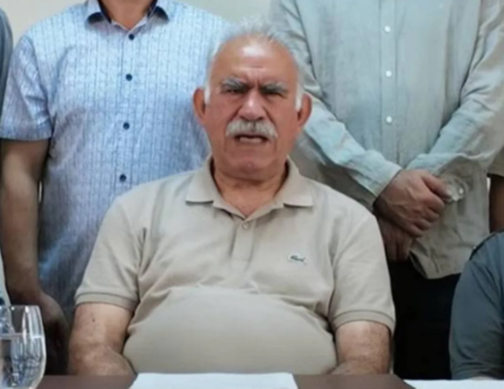 Teröristbaşı Öcalan'dan yeni mesaj: 'Kürtlerin silah bırakması mümkün değil'