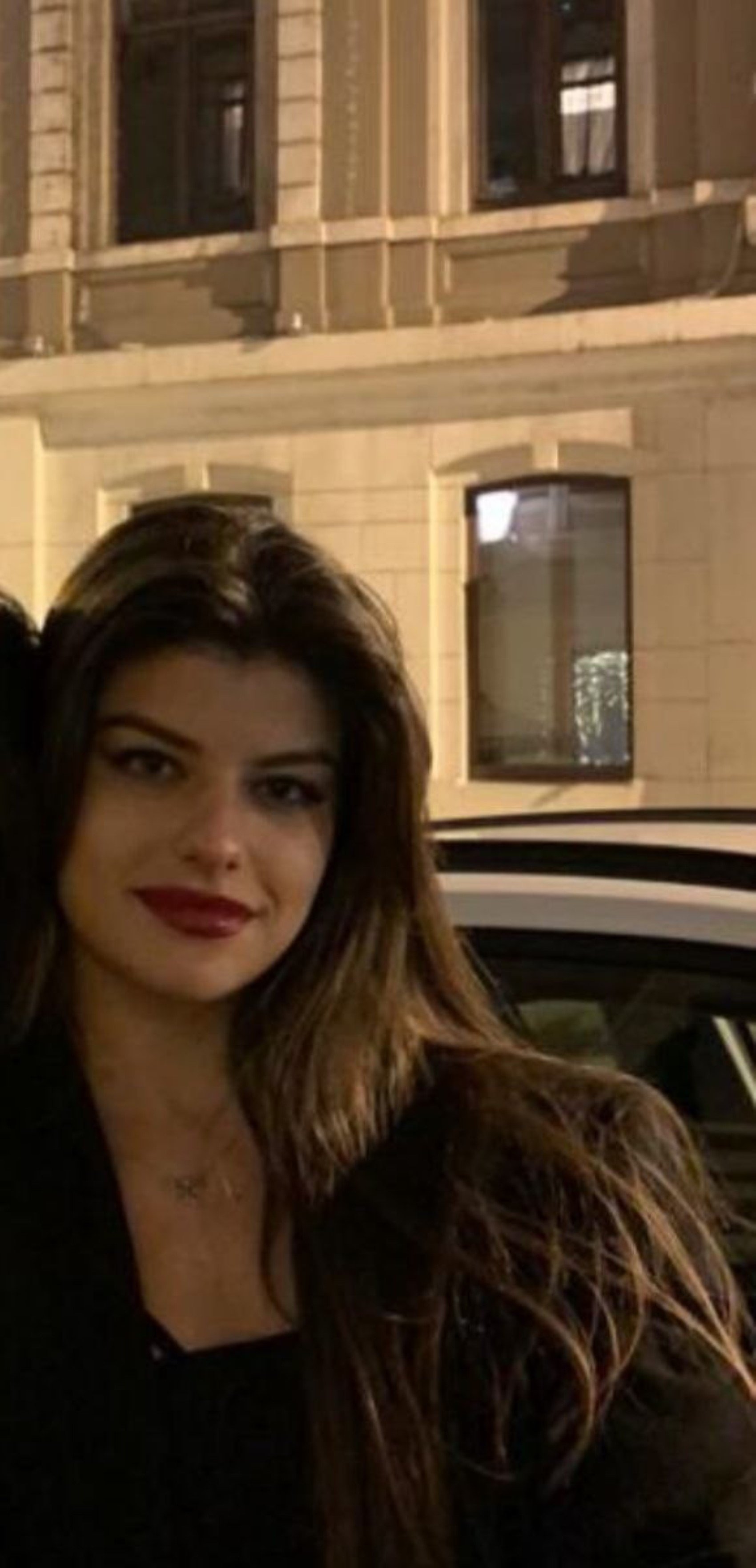 Sevgilisi tarafından öldürülen hemşirelik öğrencisi Esra'nın ikiz kardeşi: 'Kardeşimi kimseye göstermedim'