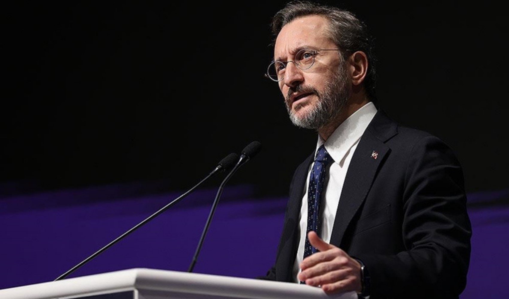 Dikkat çeken Fahrettin Altun iddiası... AKP içindeki bir isme komplo mu kurdu? Dikkat çeken Fahrettin Altun iddiası... AKP içindeki bir isme komplo mu kurdu?
