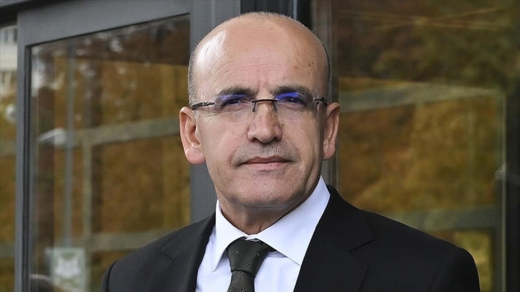 AKP kampında kredi kartı çıkmazı: Milletvekillerinin yapılandırma isteğine 'Şimşek' freni!