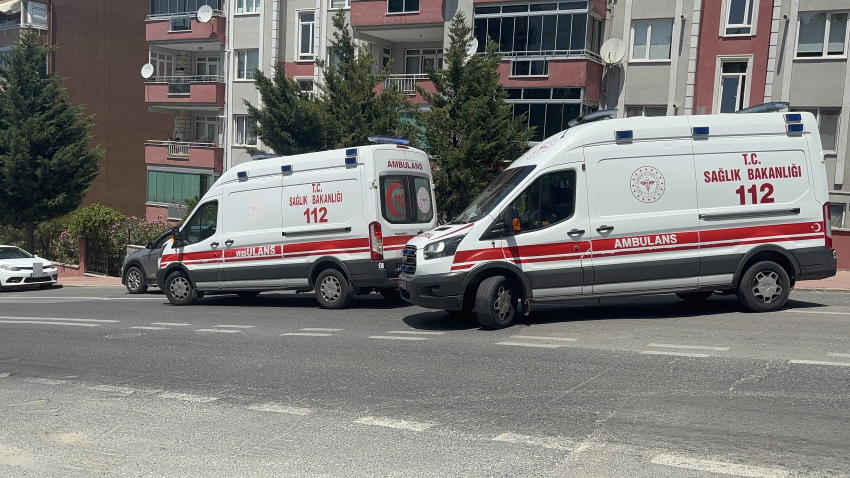 Edirne'de elektrikli bisiklet kazası: Baba-oğul hastaneye kaldırıldı