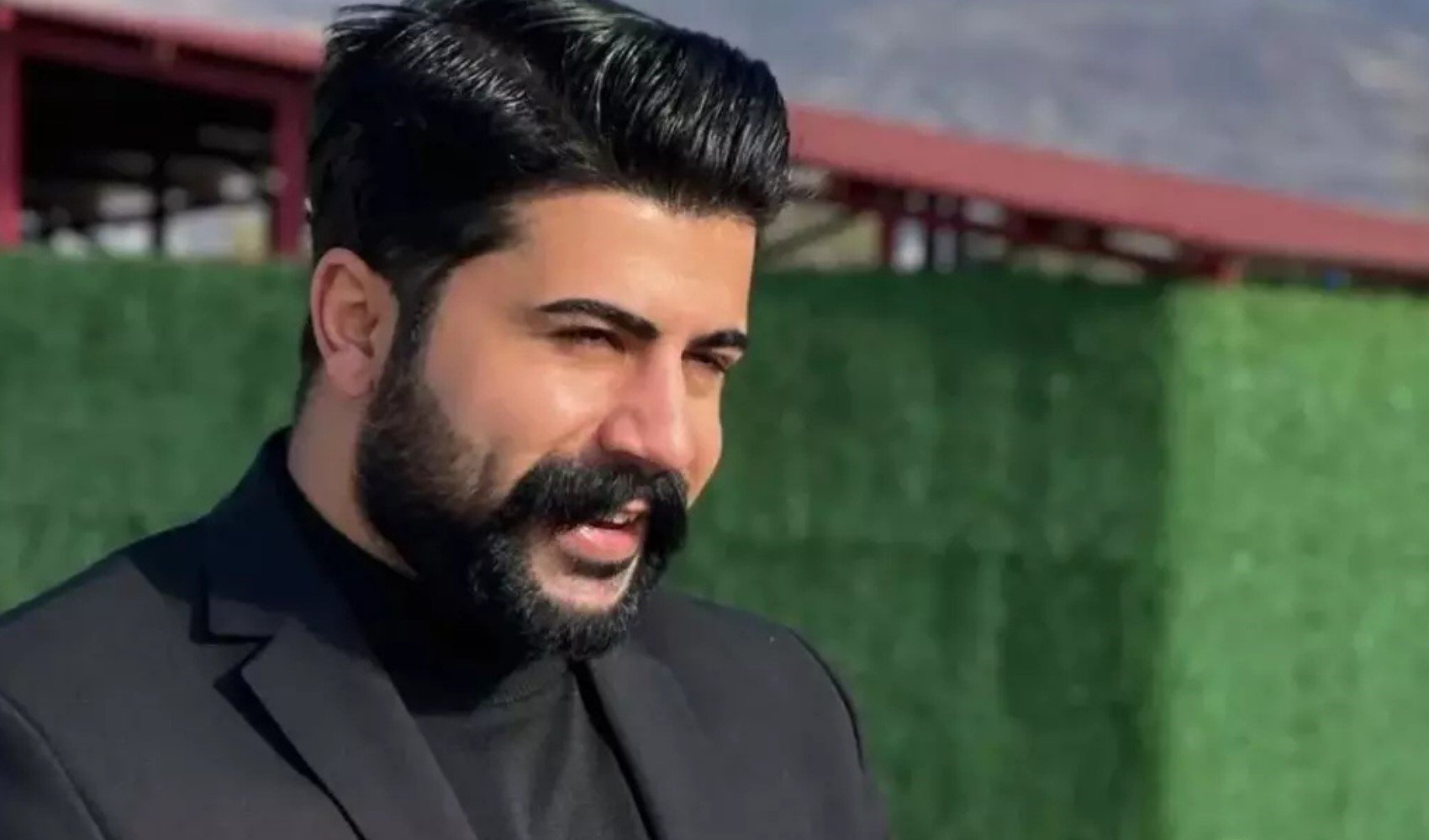Arda Edeoğlu lakaplı sosyal medya fenomeni silahlı saldırıda hayatını kaybetti
