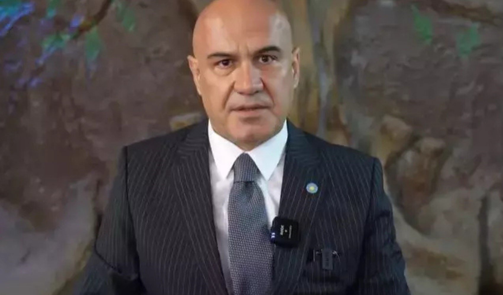 Turhan Çömez açıkladı: Bursa'da bir okulda 36 öğrenci LGS sınavında 500 tam puan almış Turhan Çömez açıkladı: Bursa'da bir okulda 36 öğrenci LGS sınavında 500 tam puan almış