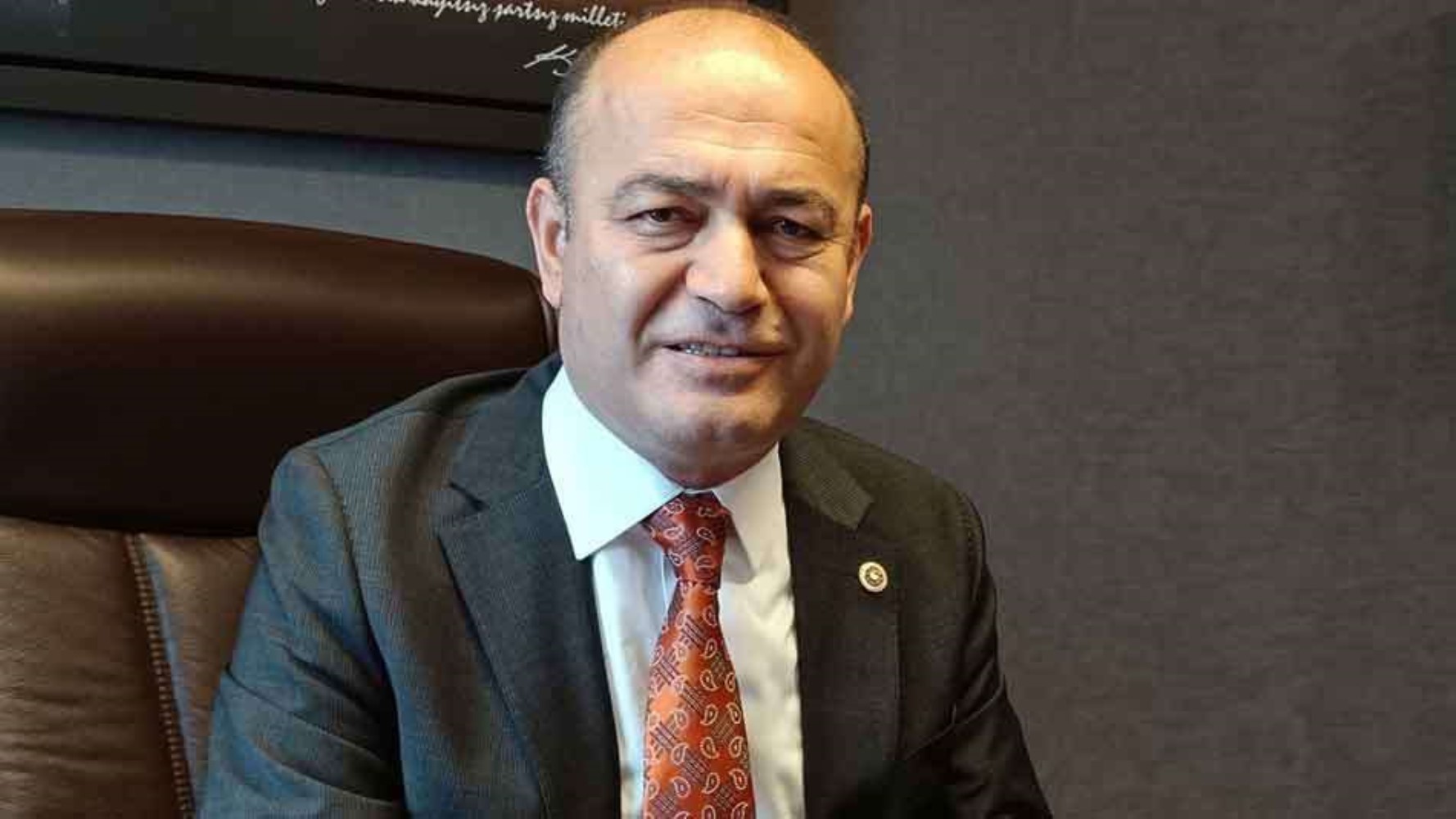 CHP'li vekilden gündeme bomba gibi düşecek iddia: CHP'liler takibe mi alındı? 'Rejimi temelinden sarsar'