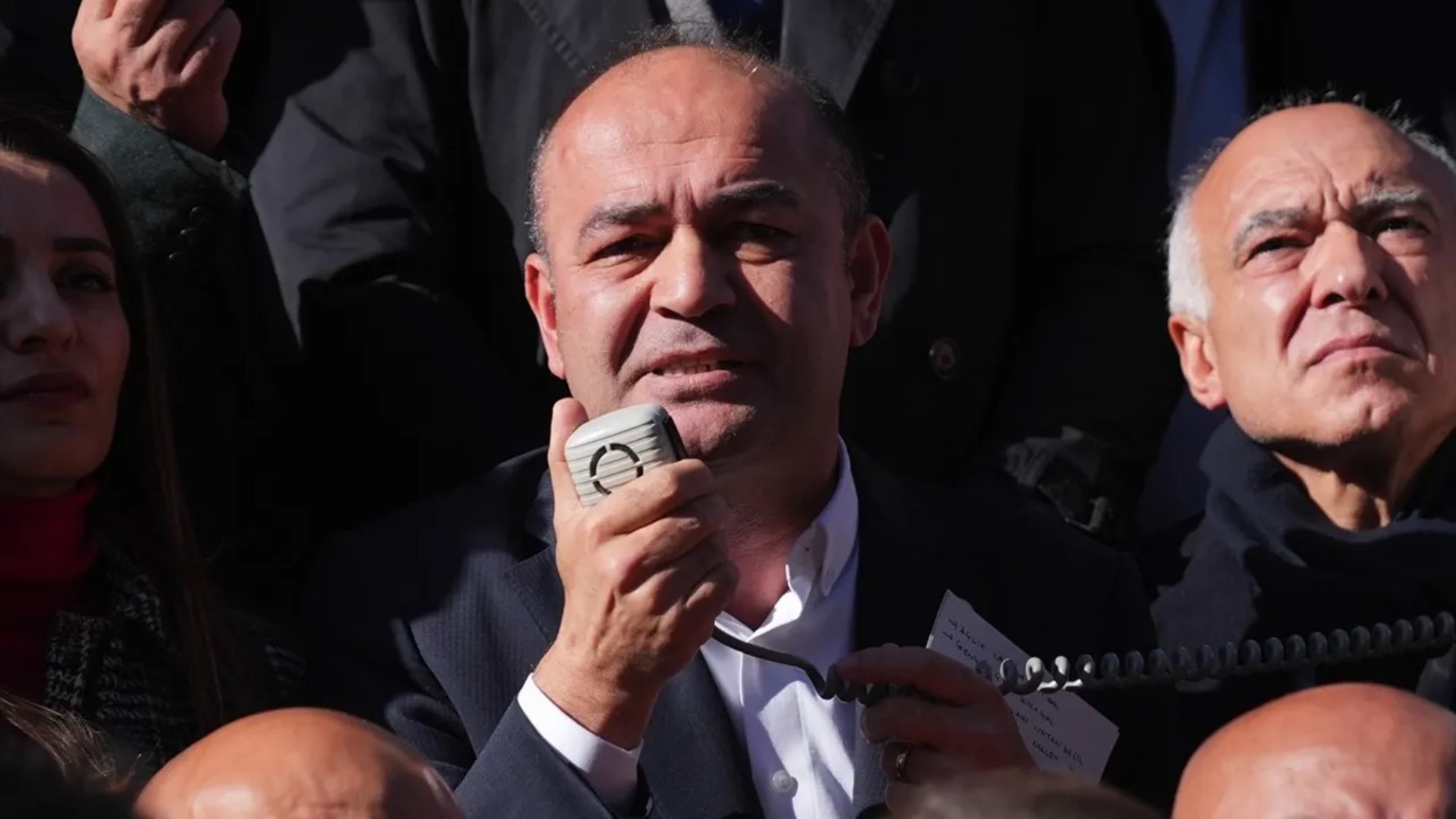 CHP'li vekilden gündeme bomba gibi düşecek iddia: CHP'liler takibe mi alındı? 'Rejimi temelinden sarsar'