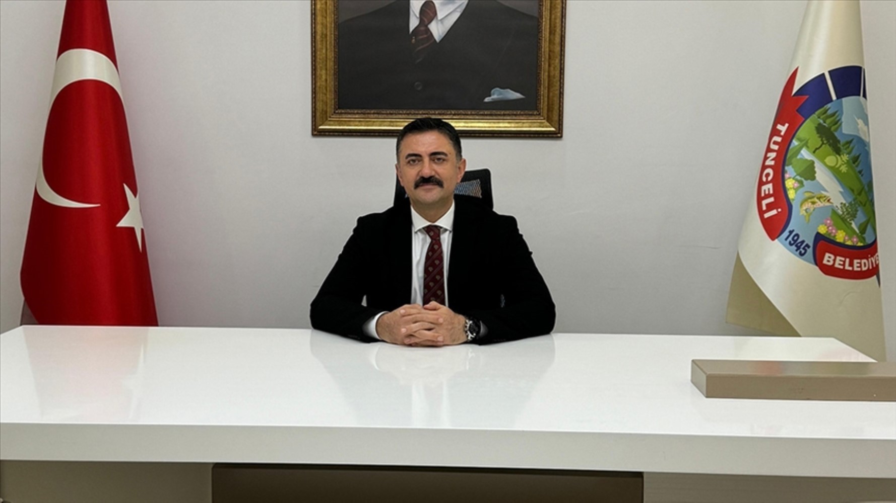 Terörist anmasına tepki gösterip görevini bırakan eski Vali Bülent Tekbıyıkoğlu aylar sonra ortaya çıktı