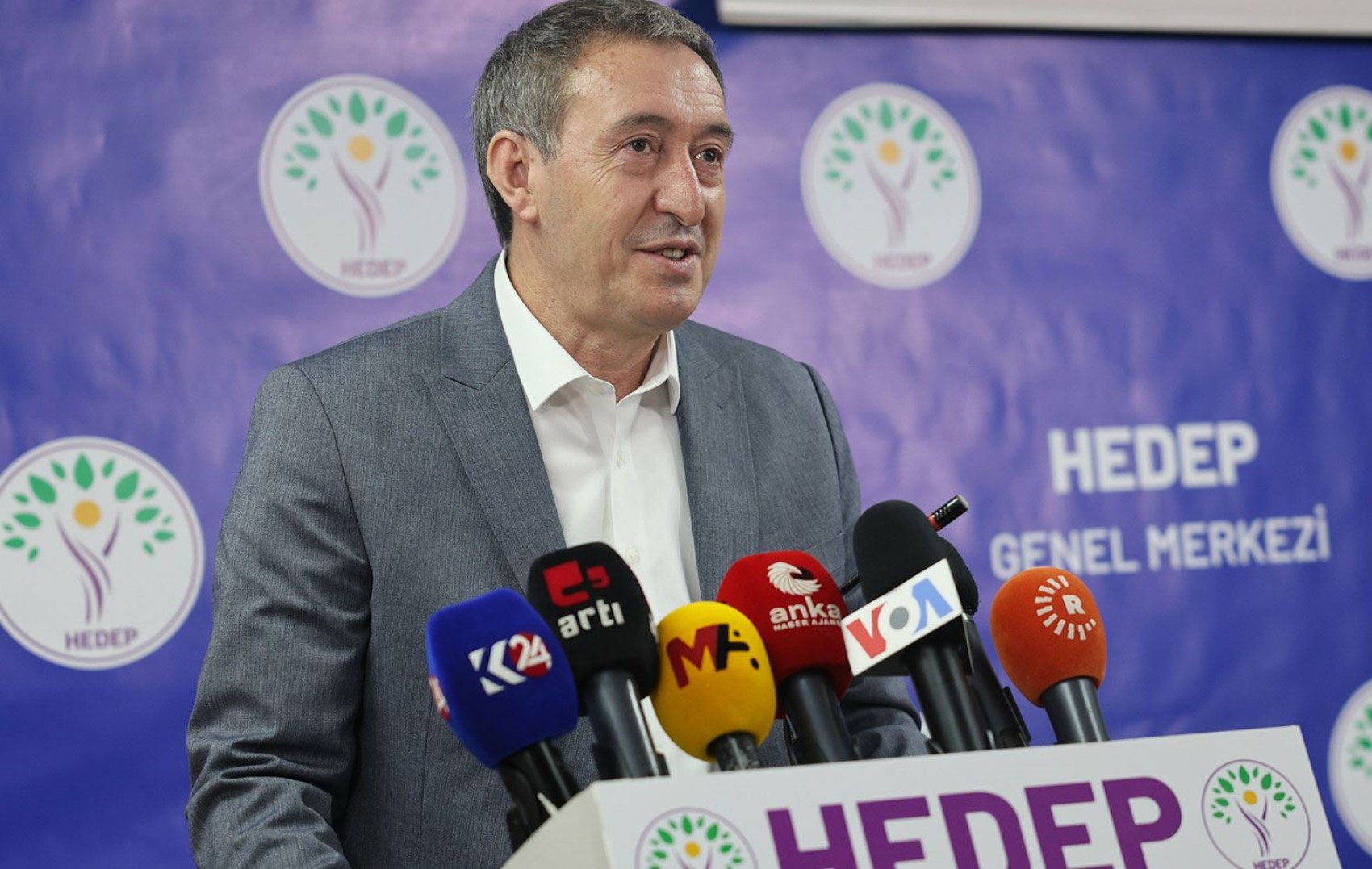Tuncer Bakırhan'dan anayasa çıkışı! Erdoğan'ın ittifak açıklamasına da yanıt verdi: 'Elbette önümüze gelecek'